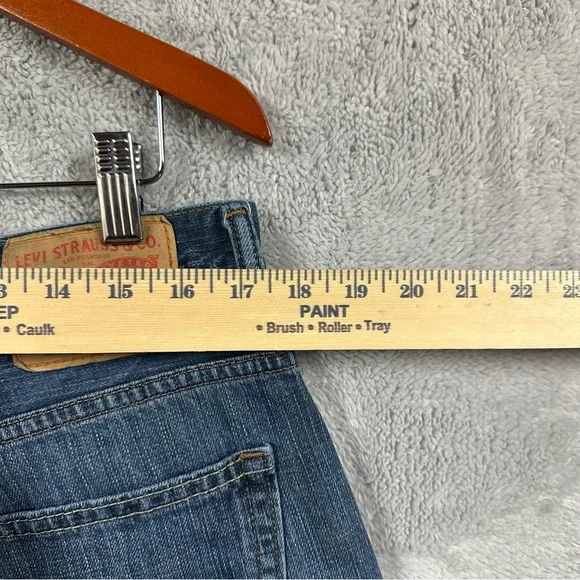 Levi’s 569 Loose Straight Medium Wash Jeans Size 34x30 - Picture 4 of 7